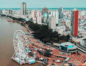 terminal quitumbe a guayaquil